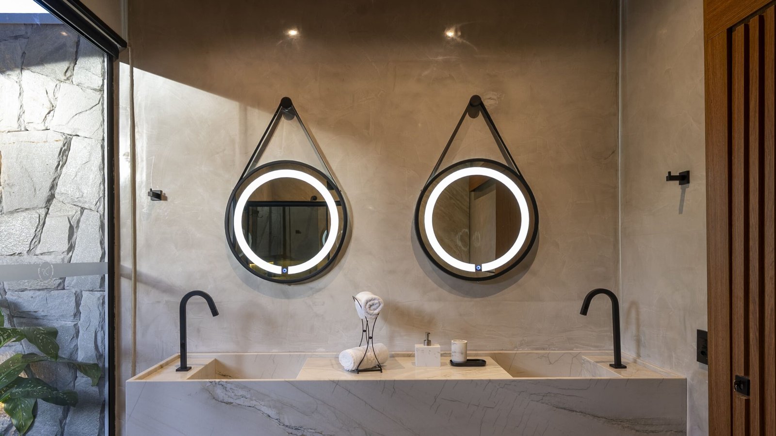 Bangalô Cristal Premium - Villa do Comendador - Pirenópolis-GO